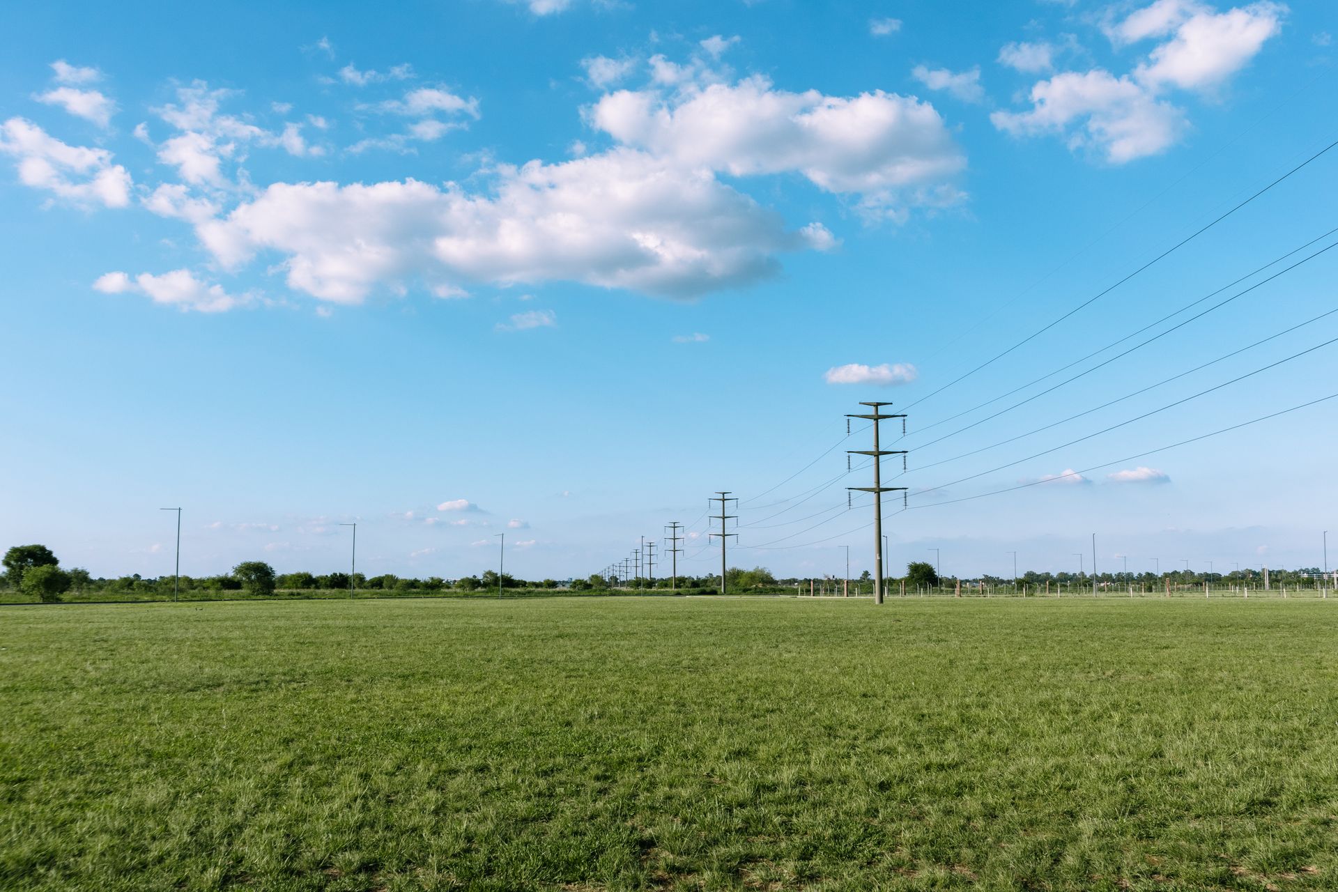 Broadband Program Execution